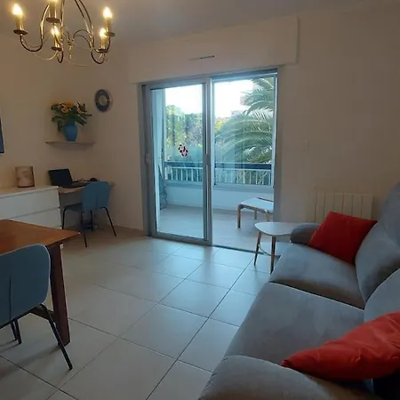 Rénové De 2 , Très Proche Du Centre Et Des Plages Apartamento